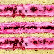 Малина в йогурте