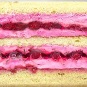 Вишня в йогурте